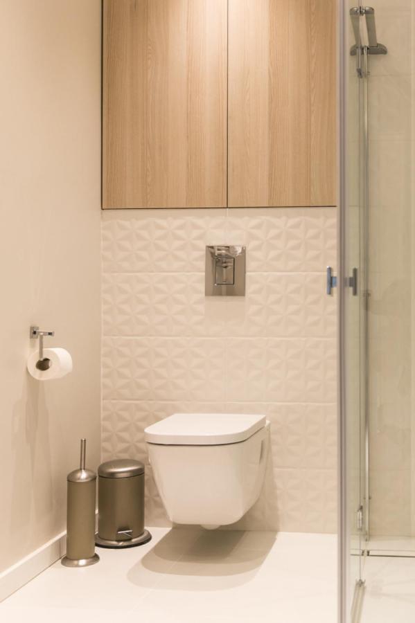 Wronia Apartments Варшава Екстериор снимка