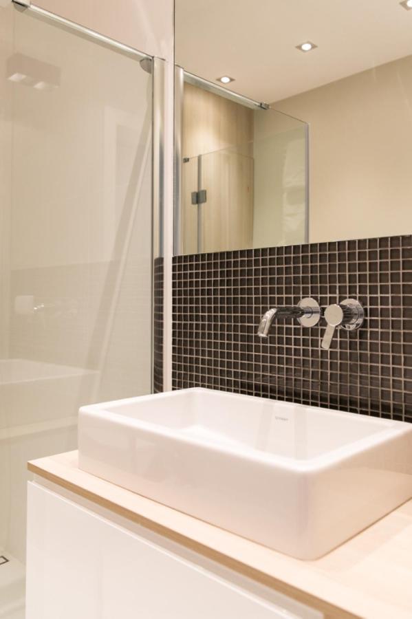 Wronia Apartments Варшава Екстериор снимка
